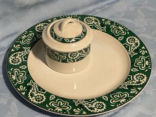 Set piatti in ceramica e vassoio
