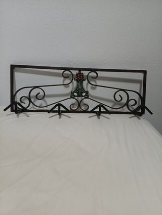 Percha hierro forjado