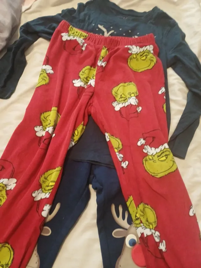 Lote Navideño Grinch 7/8 años