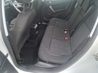 Peugeot 2008 2015
