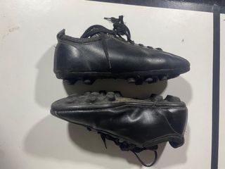 Botas de futbol antiguas