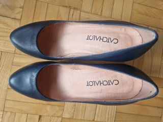 Zapatos tacón piel, azul marino - talla 37