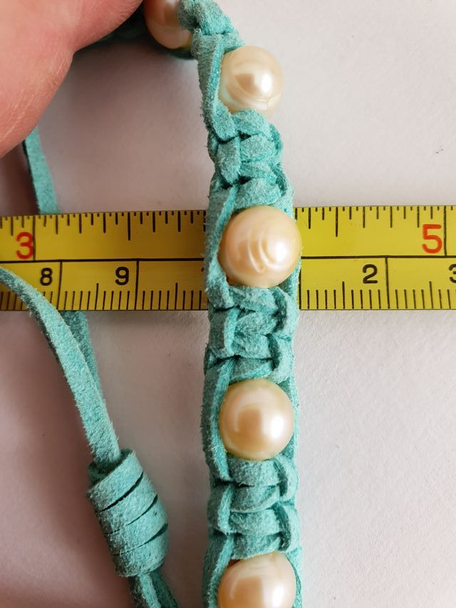 Conjunto 2 pulseras diseño. Ante y perlas naturale