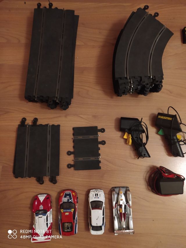 Scalextric + 4 coches