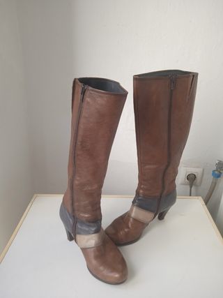 Botas altas de piel auténtica 