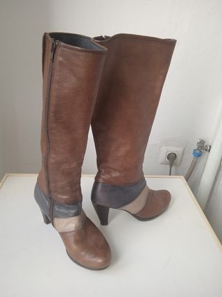 Botas altas de piel auténtica 