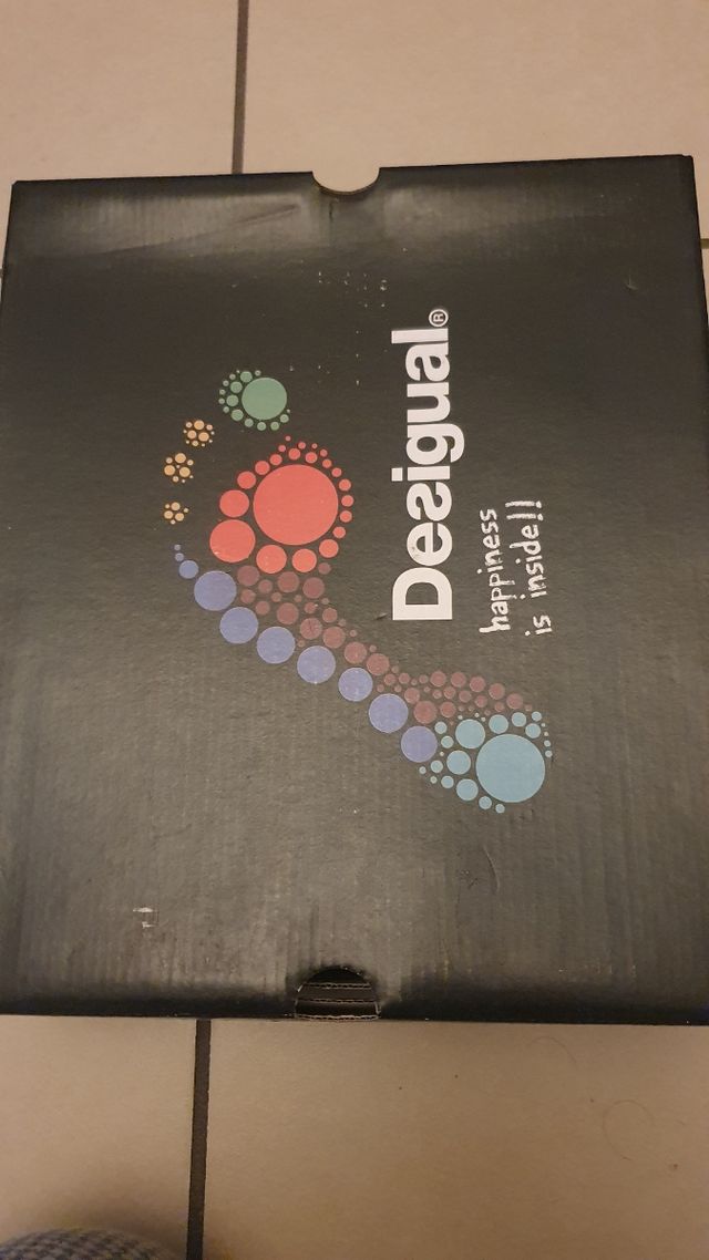 Stivaletti desigual 36 con carro armato in saldo