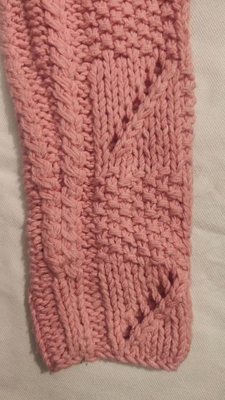 Maglia lavorata a mano