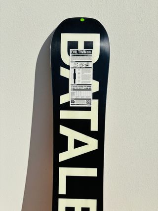 Snowboard Bataleon Evil Twin Artist Edition 154