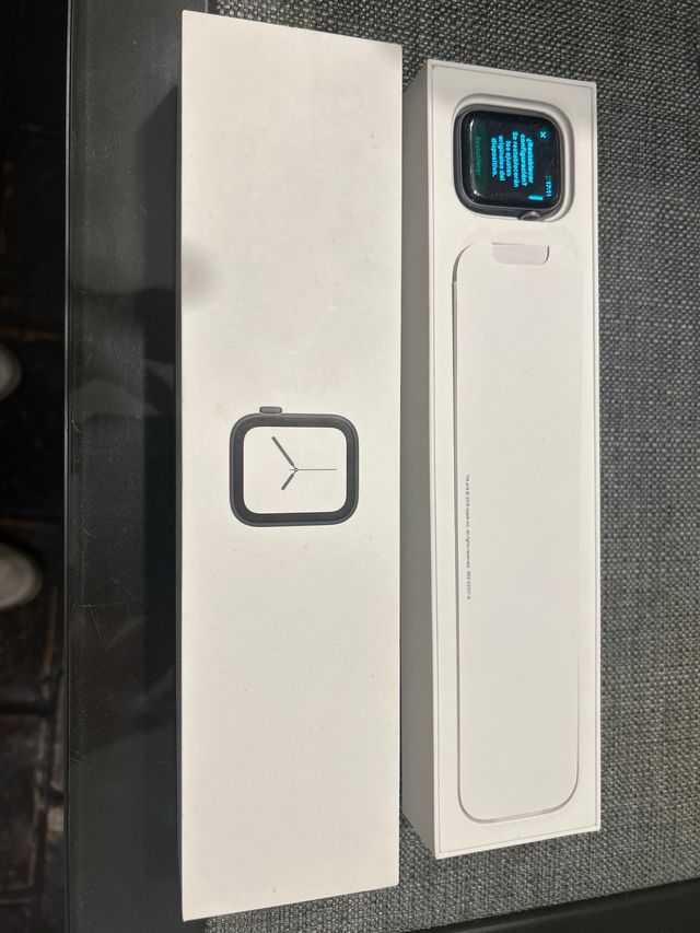 Apple Watch 44mm series 4  celular