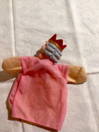 Marionetas de mano y dedo