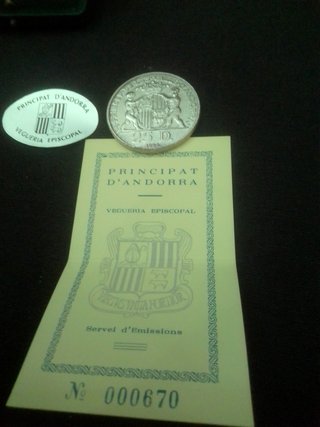MONEDA DE PLATA.