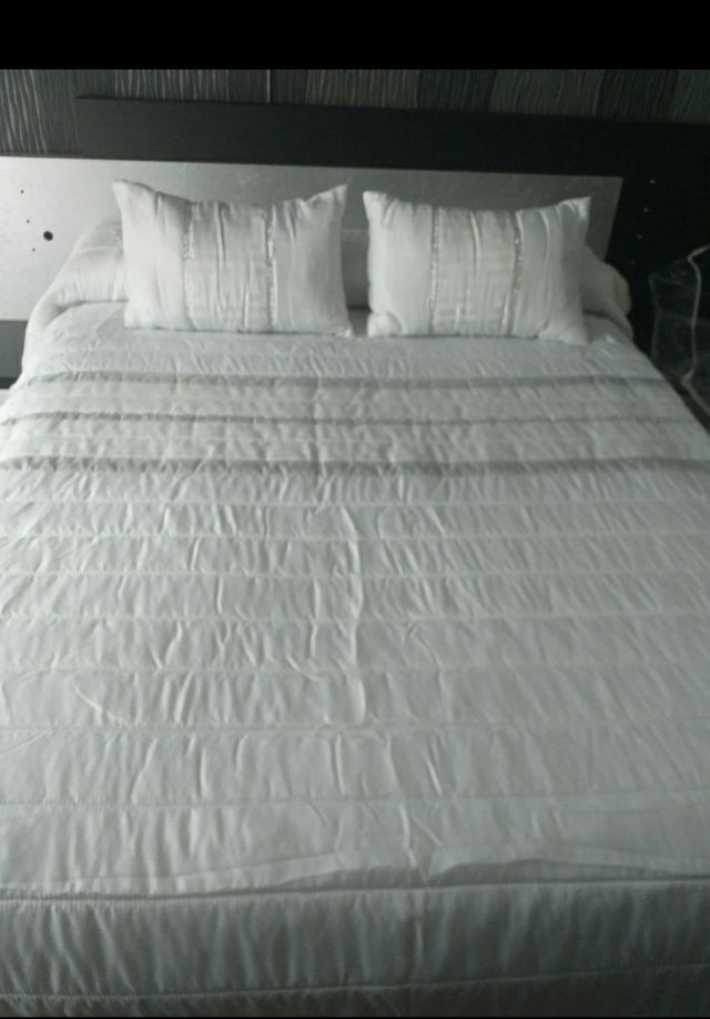 Colcha-edredón "Jackard" 240×260