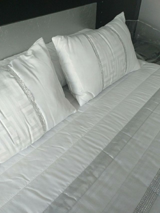 Colcha-edredón "Jackard" 240×260