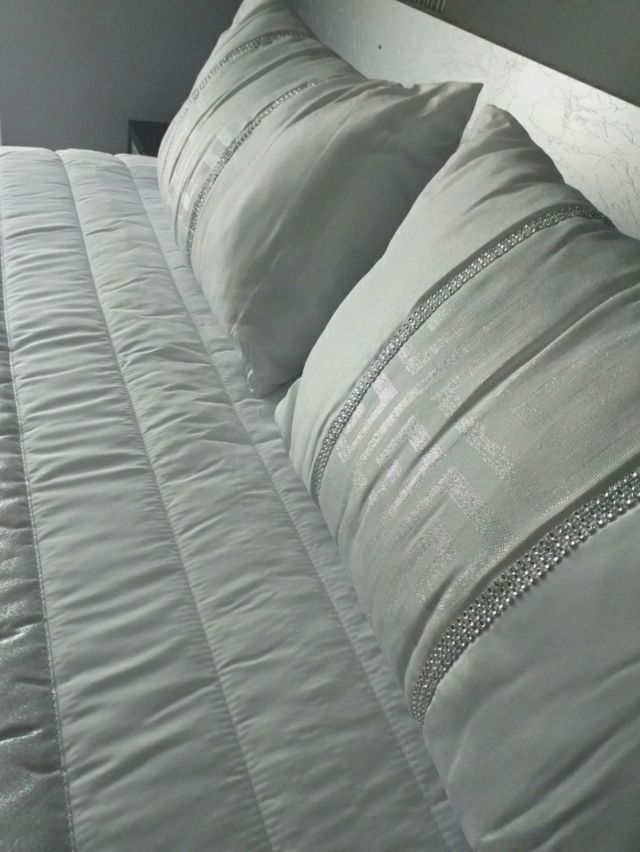 Colcha-edredón "Jackard" 240×260