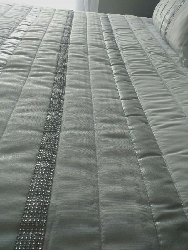 Colcha-edredón "Jackard" 240×260