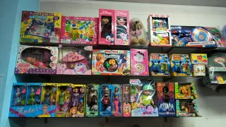 Lote de juguetes, regalo, papelería y disfraces