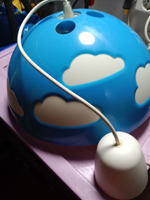 Lampara techo dormitorio infantil