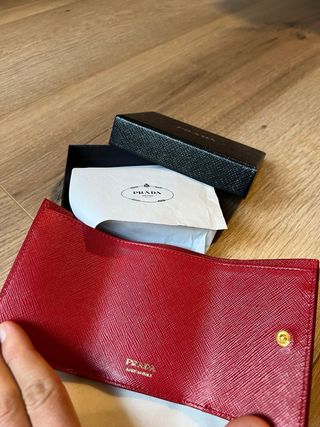 Portafogli rosso in pelle Prada