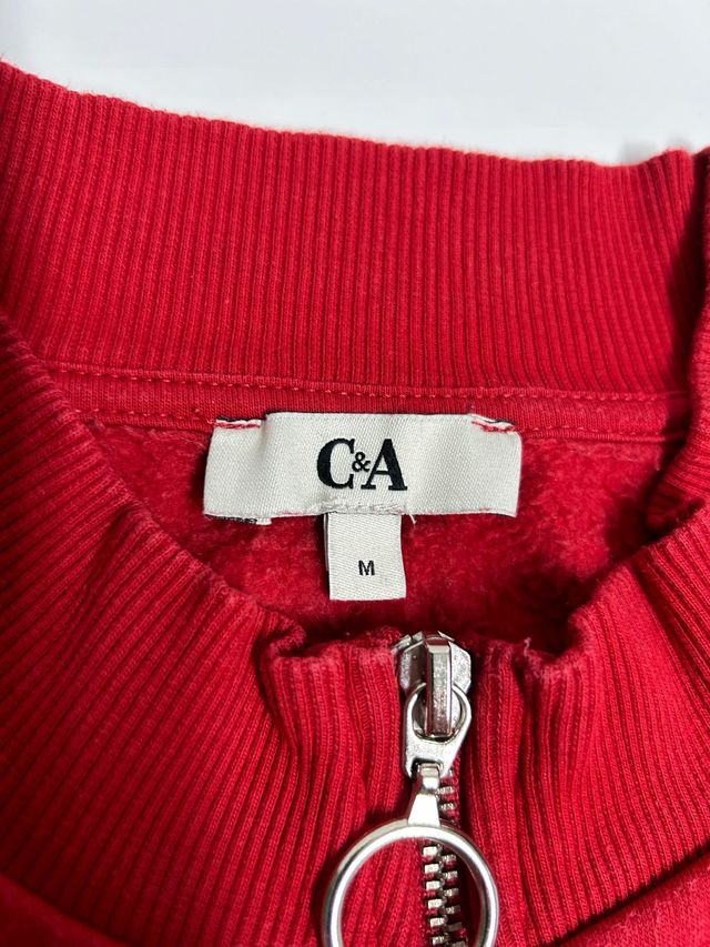 Sudadera roja C&A