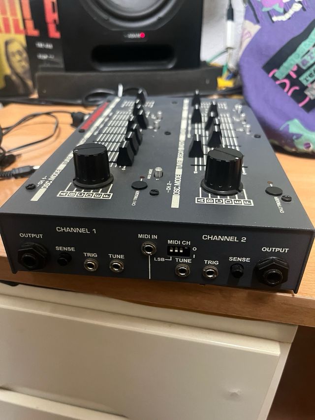 sintetizador Syncussion sy-1m psyco