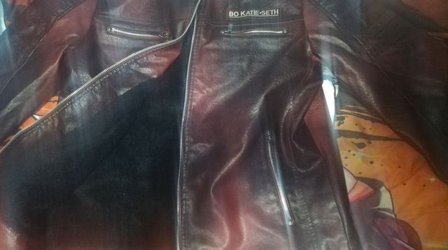 Chaqueta Burdeos Katie Seth M Hombre rock