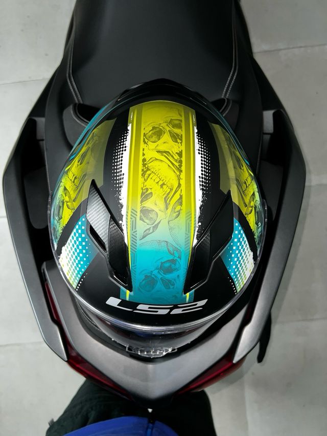 Casco LS2 integral