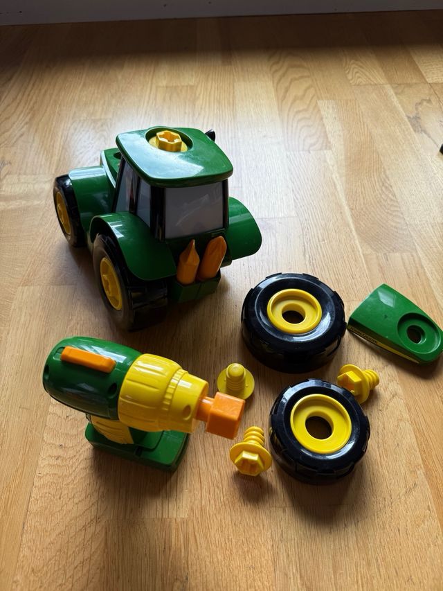 Giocattolo trattore rimovibile John Deere 