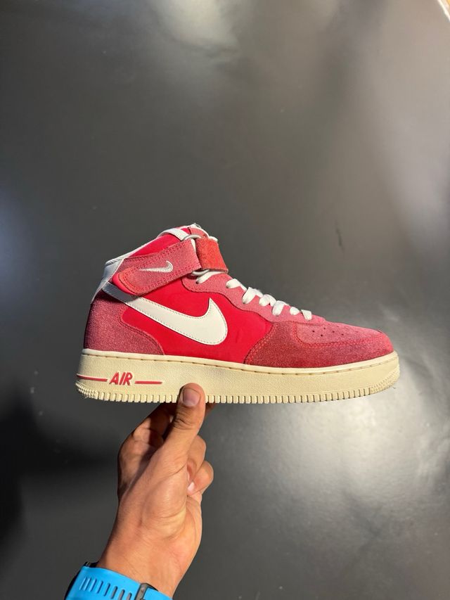 Nike Air Force 1 Mid