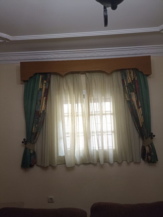 Cortinas mesa camilla