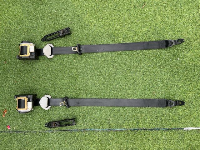 pareja de cinturones de volkswagen polo