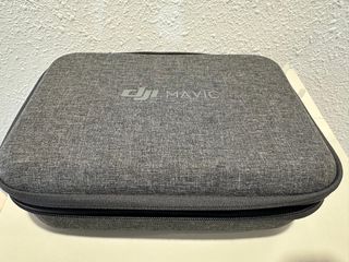 Estuche de DRON COMPLETO sin dron