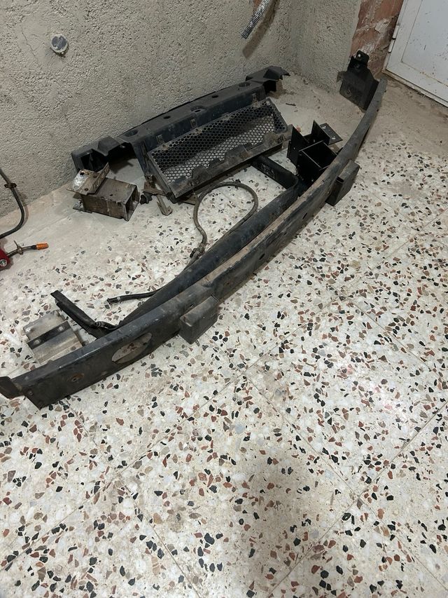 Despiece parachoques td5