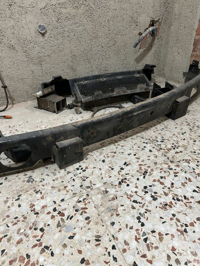 Despiece parachoques td5