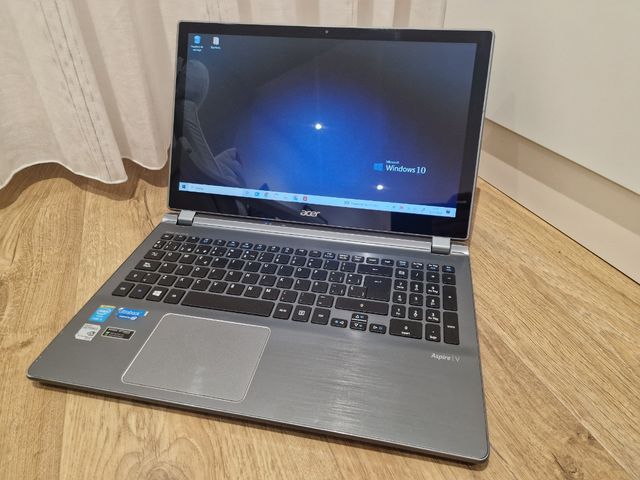 Ultrabook Acer Aspire Intel i5 12Gb y 250. Nvidia