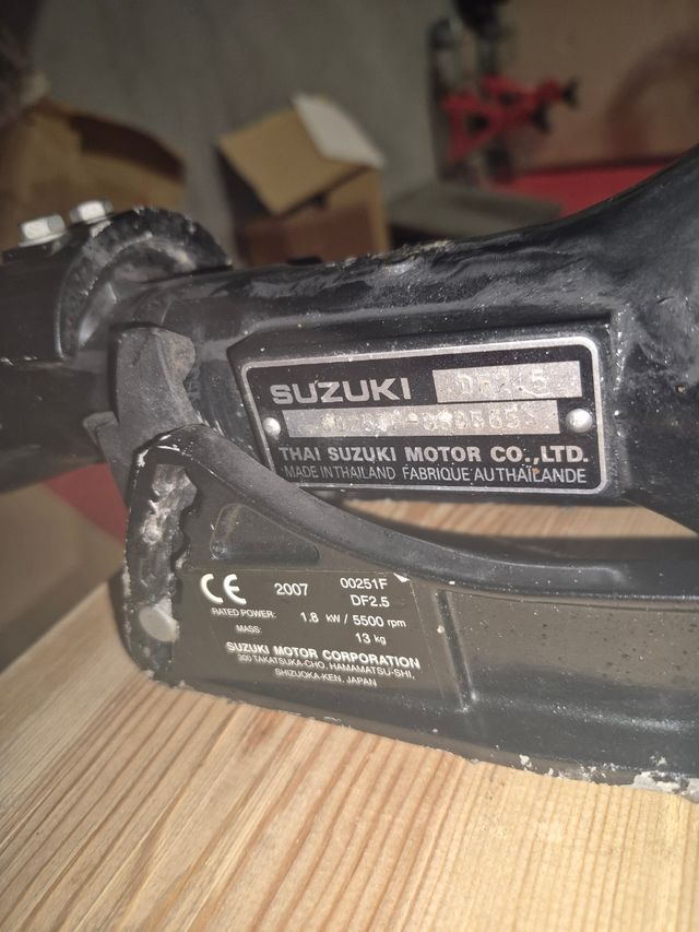 Motor fueraborda suzuki df 2.5