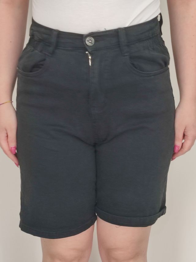 pantaloncino lungo nero