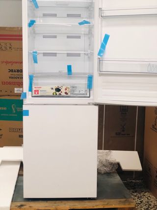 NEVERA Combi No Frost FrigoMark Valencia
