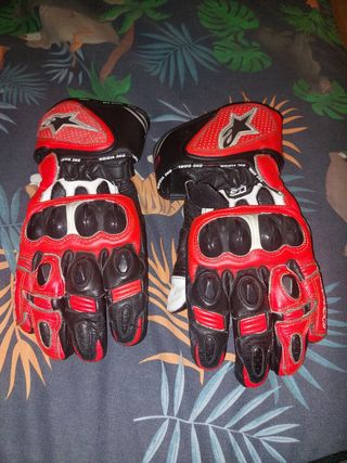 Guantes de moto 