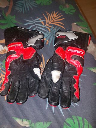 Guantes de moto 