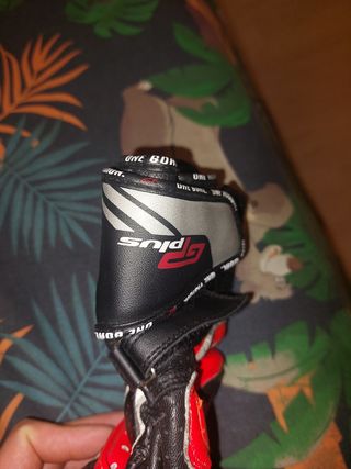 Guantes de moto 