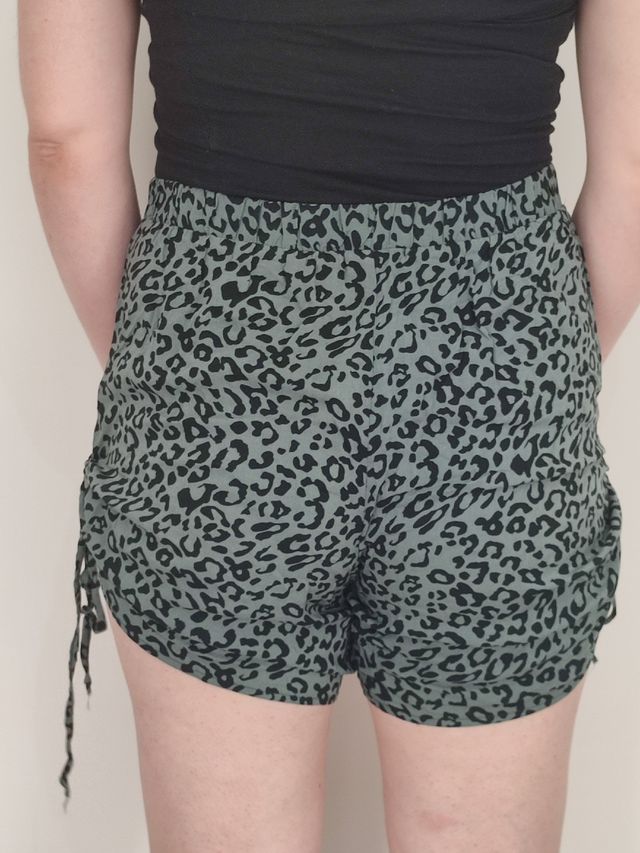 Pantaloncino tezenis leopardato verde