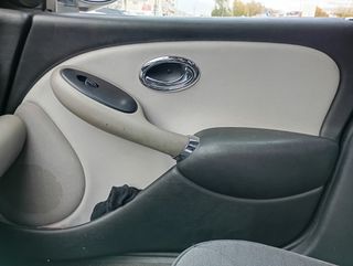 Rover 75 