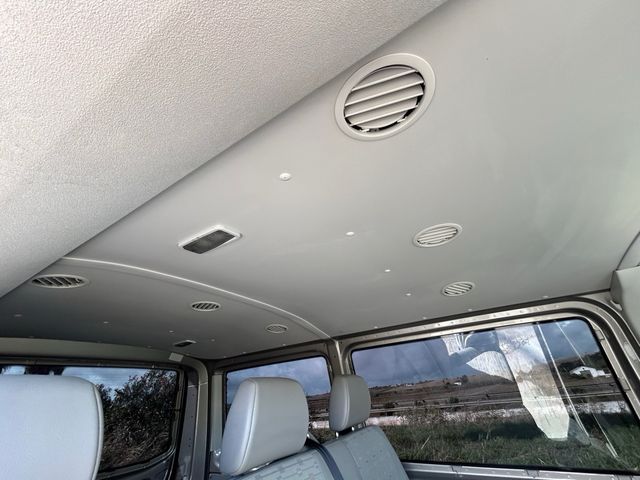 Volkswagen Transporter T5.1 2011