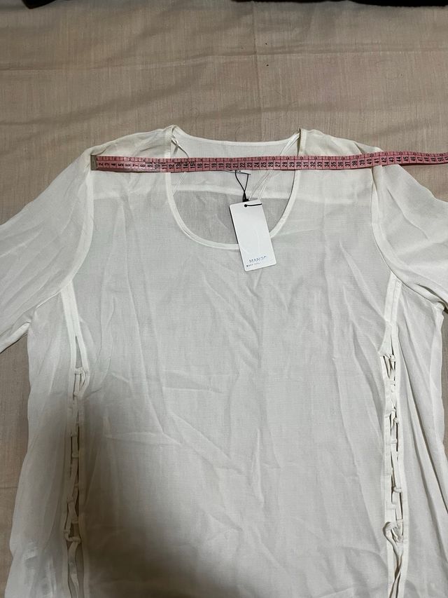 Blusa blanca de Mango