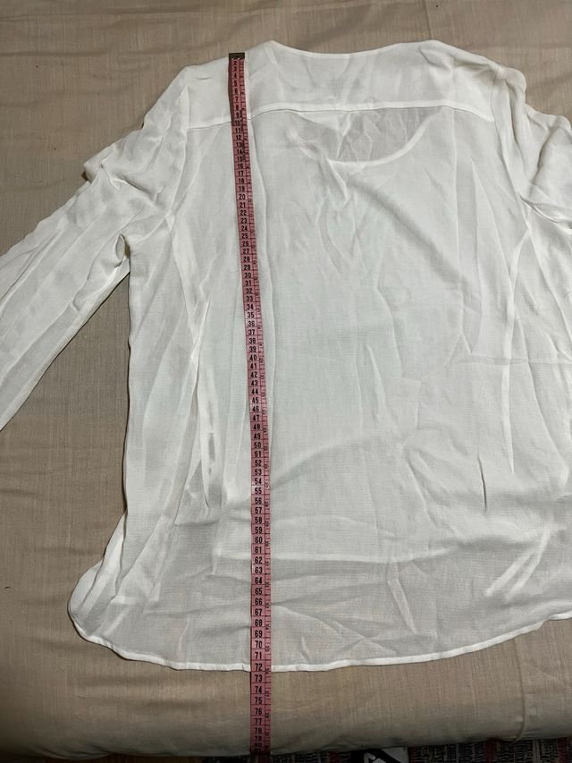 Blusa blanca de Mango