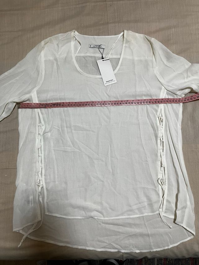 Blusa blanca de Mango