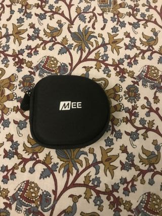 MEE AUDIO Cuffie auricolari in-ear Sport usb-c