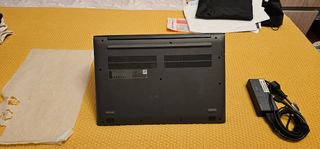 Portatil Lenovo i7 8750H cpu 2.20Ghz 