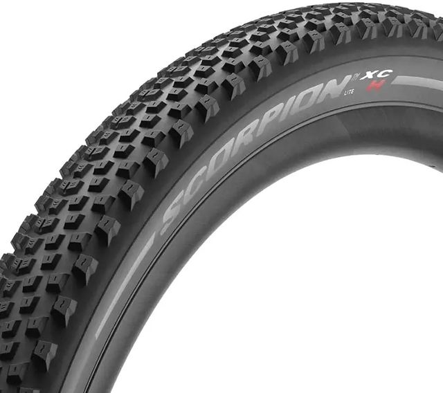 Cubierta Pirelli Scorpion 29- 2.20